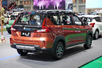 Suzuki XL7 Hybrid 2024